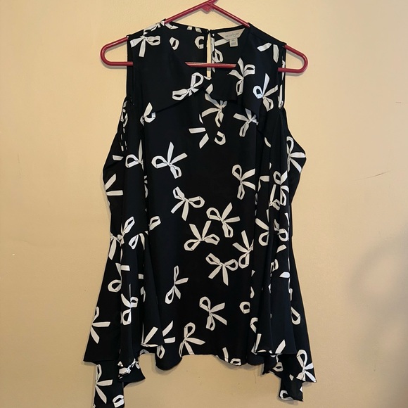 Belle Sky Bow Print cold shoulder Women's Top - Picture 3 of 6